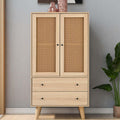 Commode en rotin naturel avec deux portes, deux tiroirs et fermeture magnétique